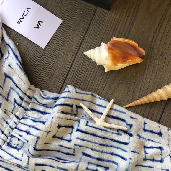 💧RVCA💧 - Picture 5 of 8